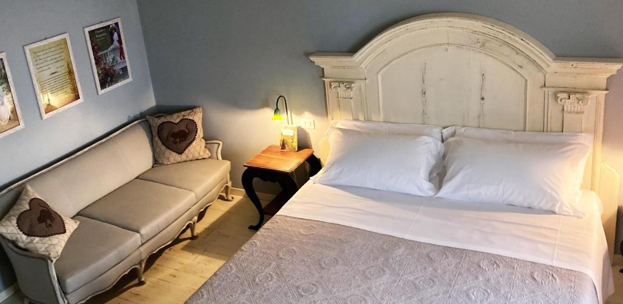 B&B Antique Maison ソアーヴェ エクステリア 写真