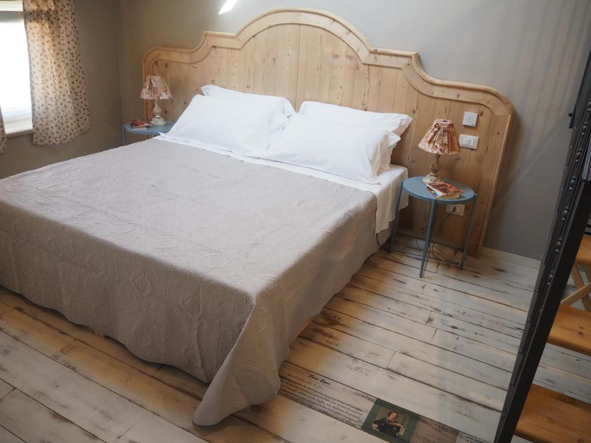B&B Antique Maison ソアーヴェ エクステリア 写真
